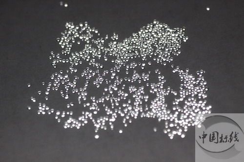 乌鲁木齐县金属表面处理厂喷砂玻璃微珠清理